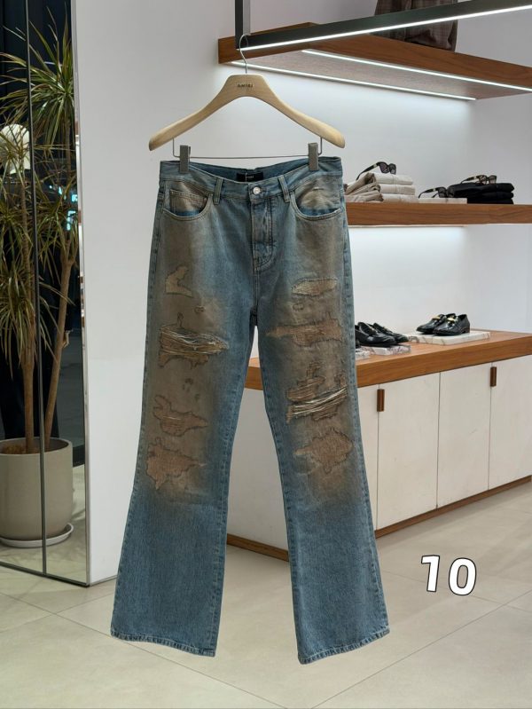 Based on the quantity you ordered, it is usually a mixed shipment of multiple styles