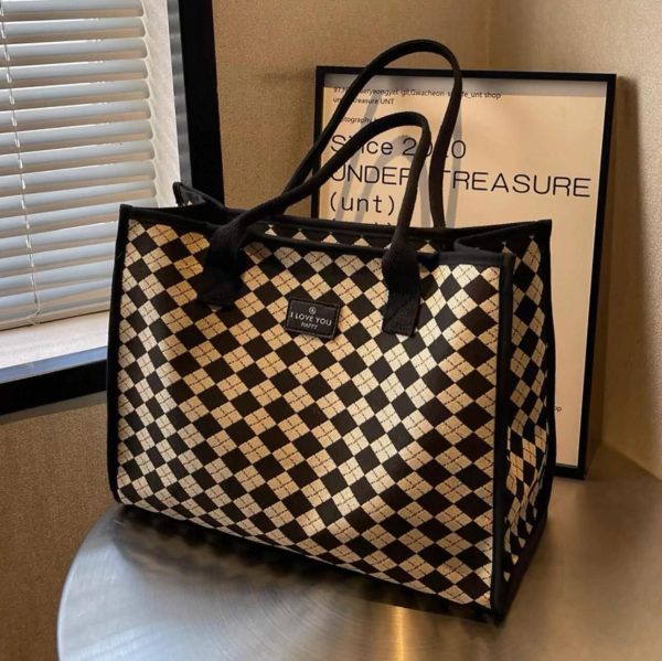 explosive bags wholesale trendy leather handbags bulk supplier guangzhou china