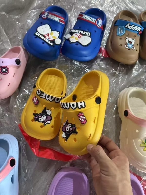 children’s slippers wholesale many styles and colors ages 3-12 comfortable and durable material