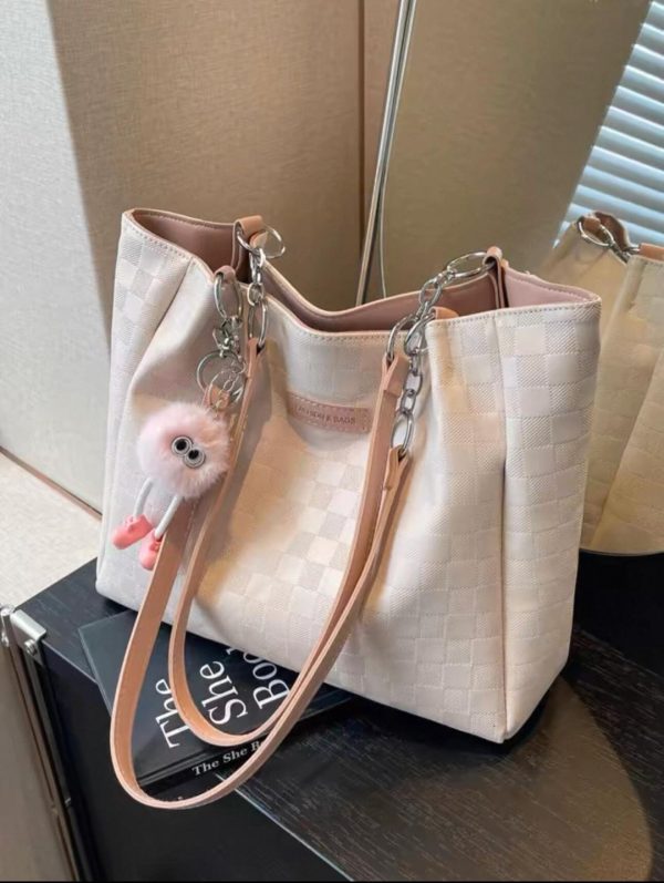 est-selling leather handbags, top-grain leather, trendy designs, multiple colors and styles