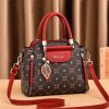 Best-selling leather handbags, wholesale, top-grain leather, multiple trendy designs, durable, global shipping