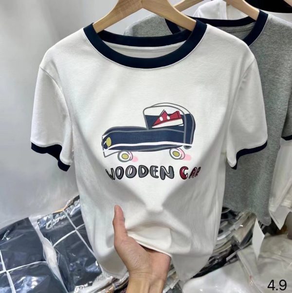 Wholesale women’s T-shirts, all sizes, casual and trendy, multiple flower patterns and colors, comfortable, global shipping